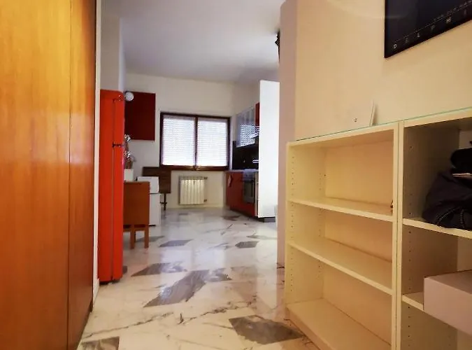 Rouge - 10 Min From Vatican Apartamento Roma